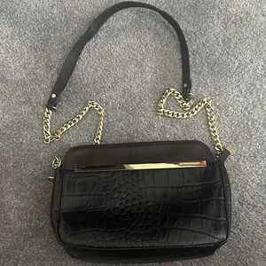 ANTONIO MELANI Black Crocodile-Embossed Bag with Gold Chain